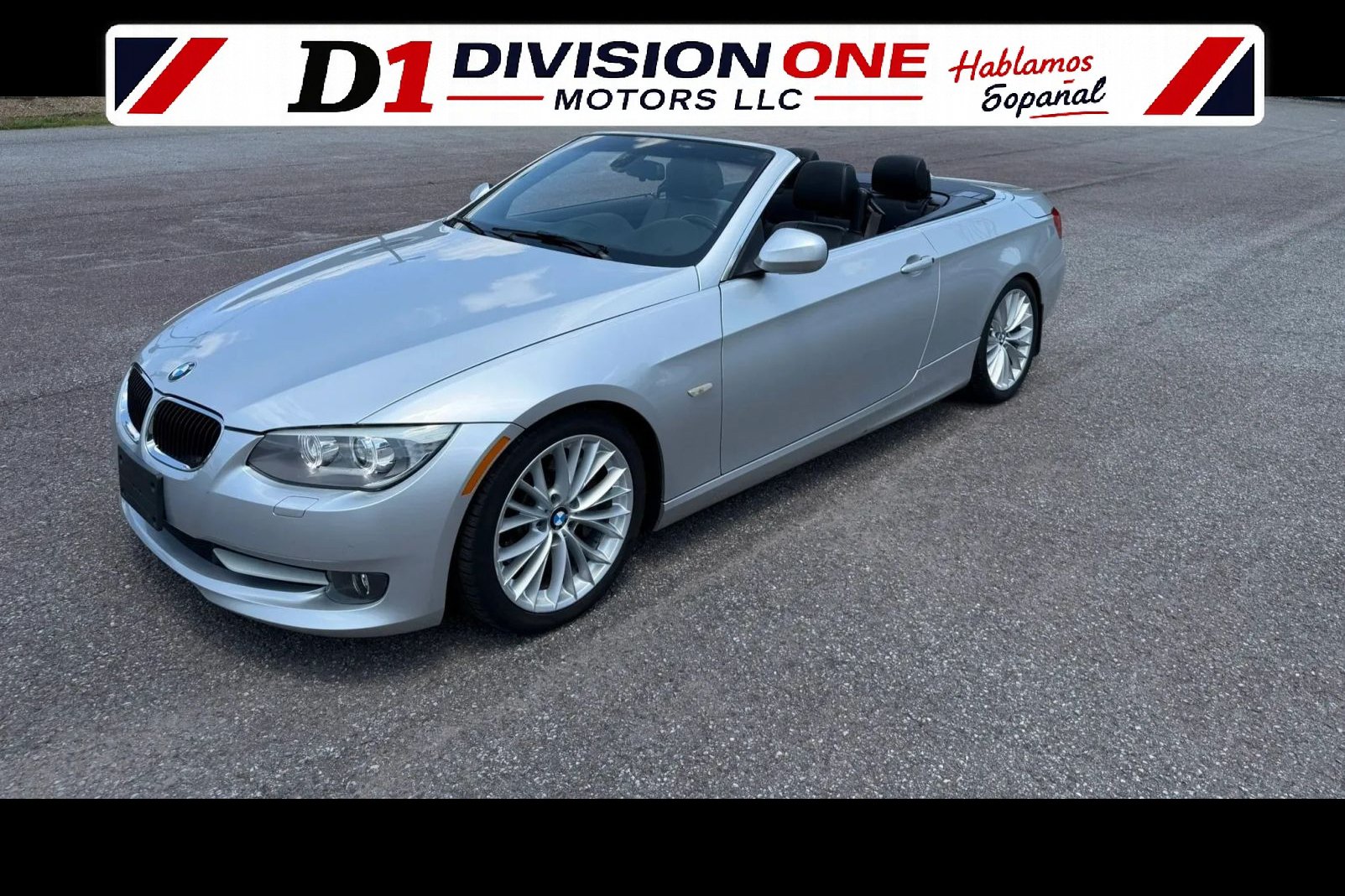 Used 2011 BMW 335i Convertible RWD image 11