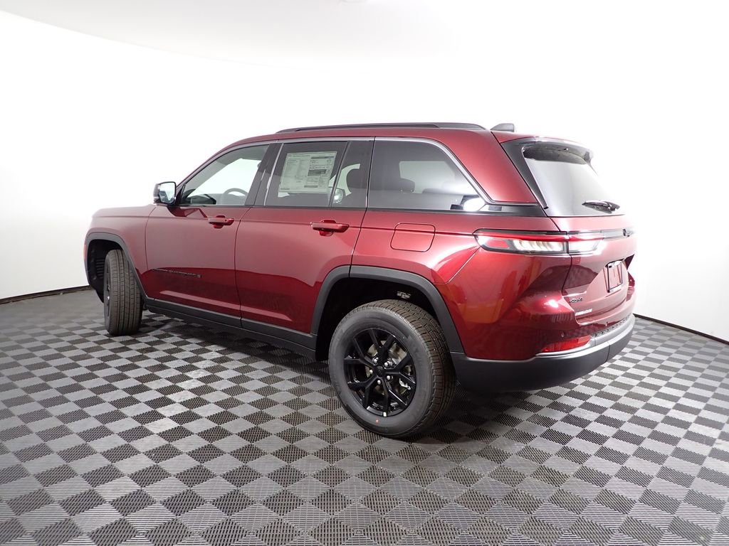New 2026 Jeep Grand Cherokee Altitude AWD/4WD image 12