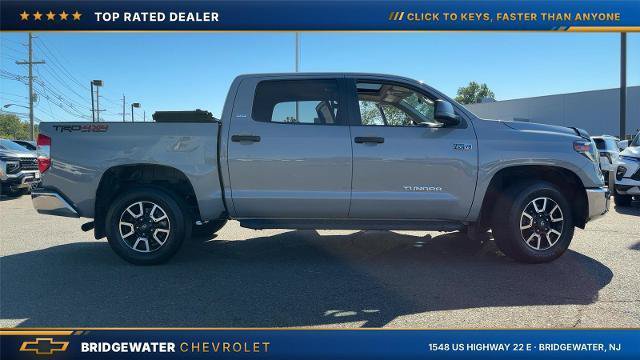 Used 2020 Toyota Tundra 4x4 CrewMax image 11