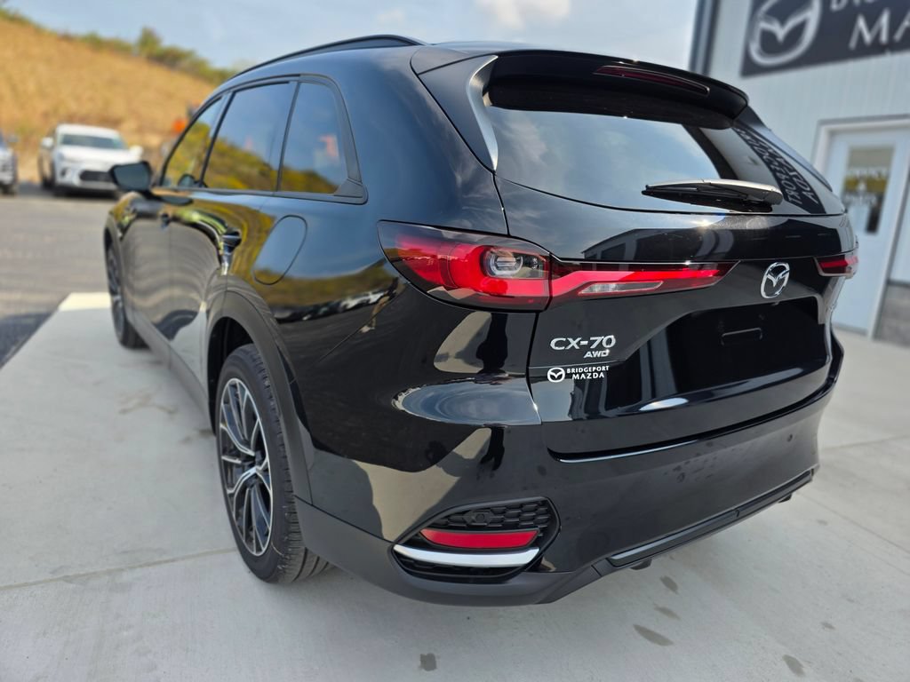 New 2025 MAZDA CX-70 Plug-In Hybrid w/ Premium Plus AWD/4WD image 6