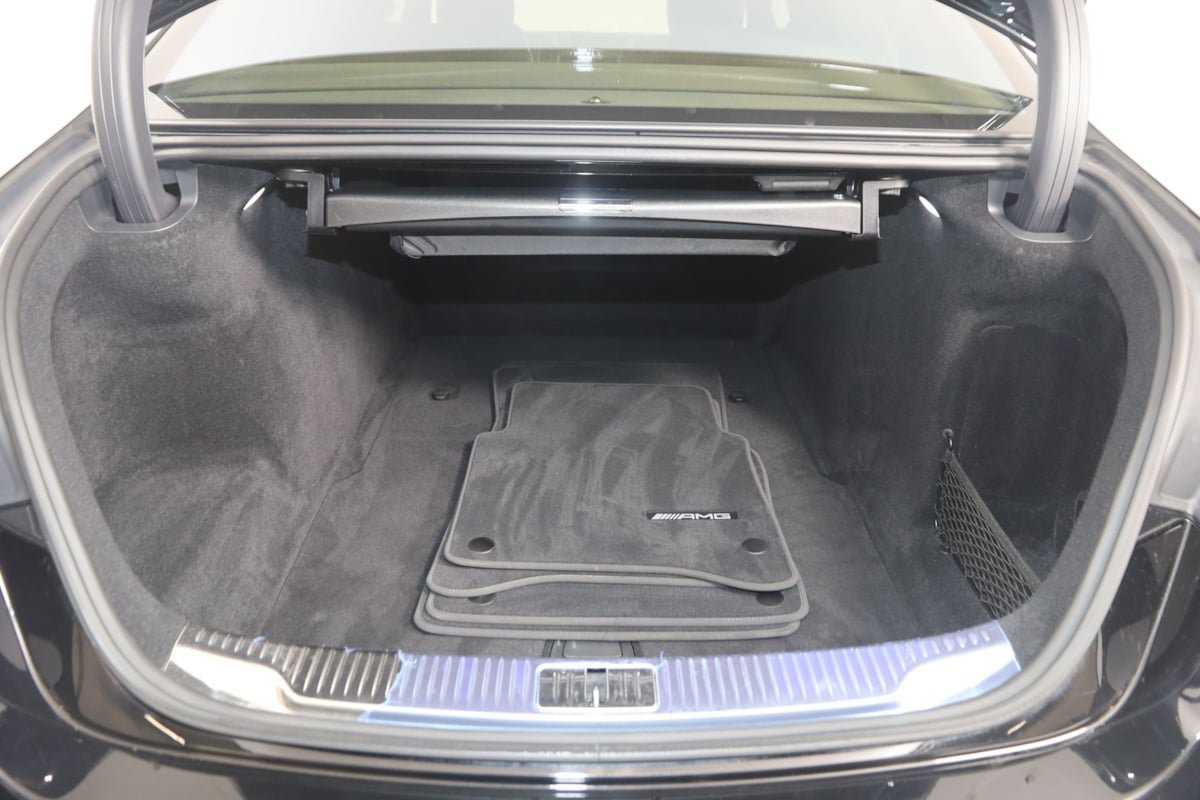 Used 2022 Mercedes-Benz S 500 4MATIC w/ AMG Line Package image 52
