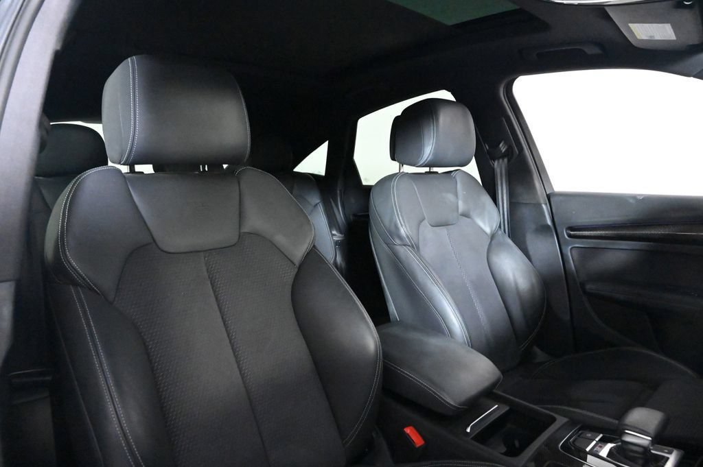 Used 2023 Audi SQ5 Prestige w/ Prestige Package AWD/4WD image 16