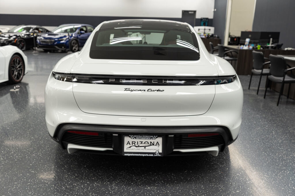 Used 2020 Porsche Taycan Turbo image 7