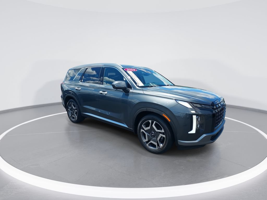 Used 2023 Hyundai Palisade SEL AWD/4WD image 2