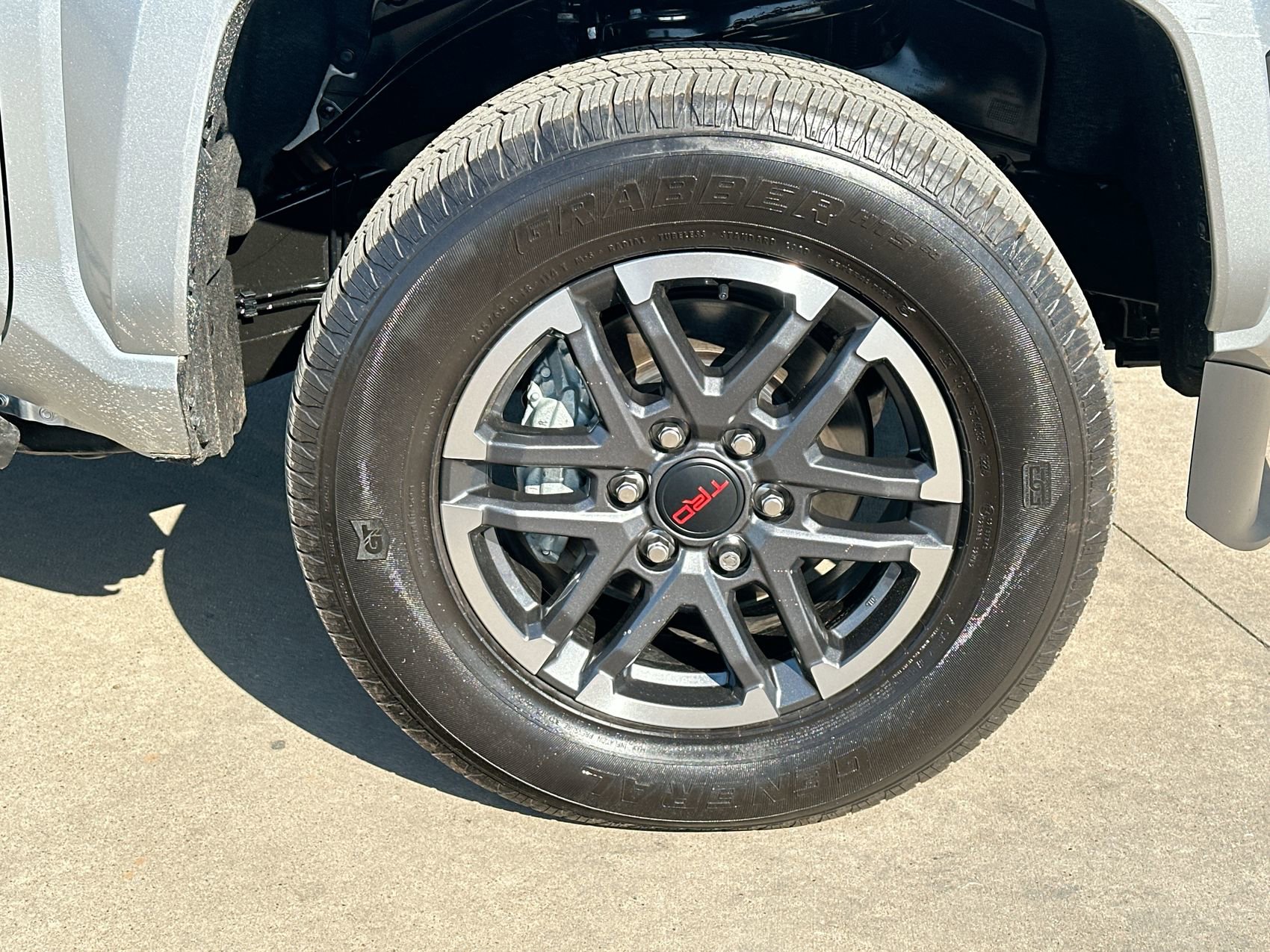 Used 2024 Toyota Tacoma TRD Sport image 10