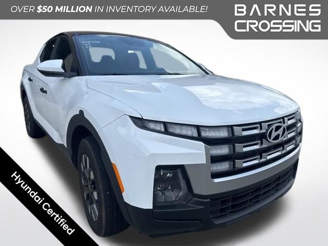 Used 2025 Hyundai Santa Cruz SE FWD image 1