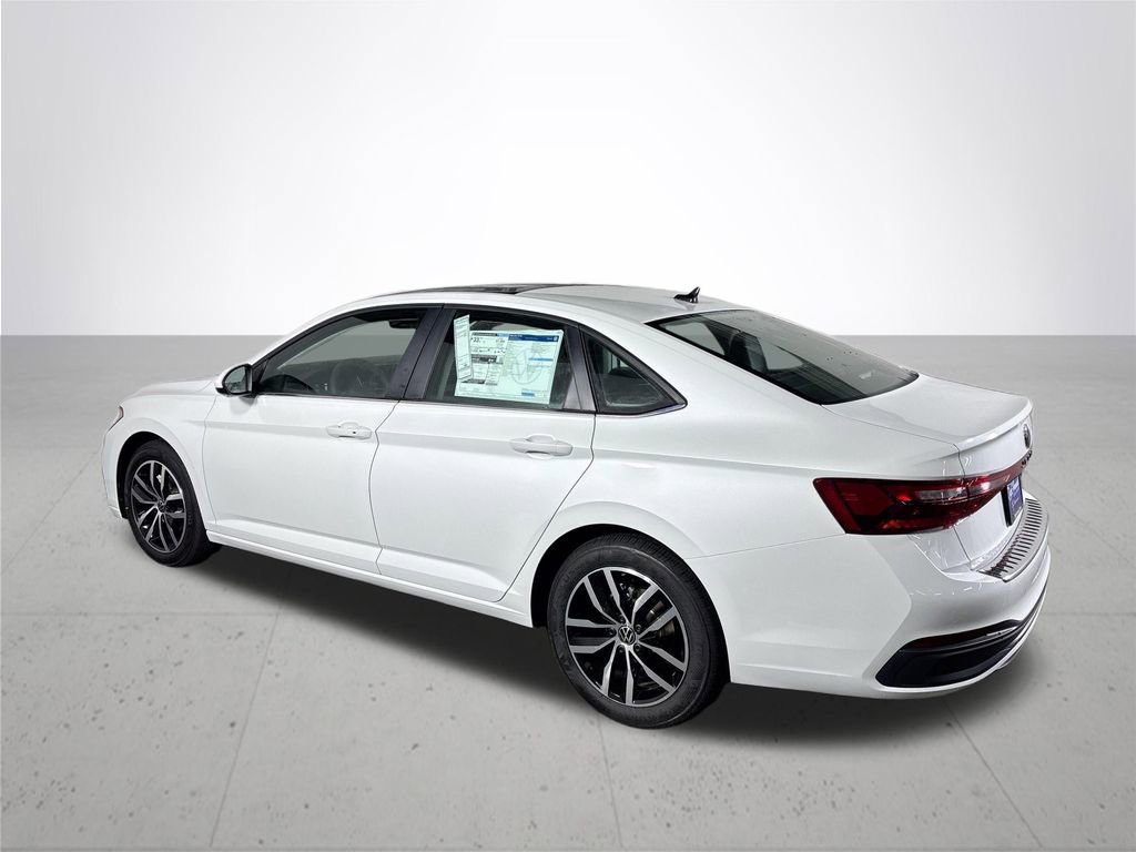 New 2026 Volkswagen Jetta SE image 8