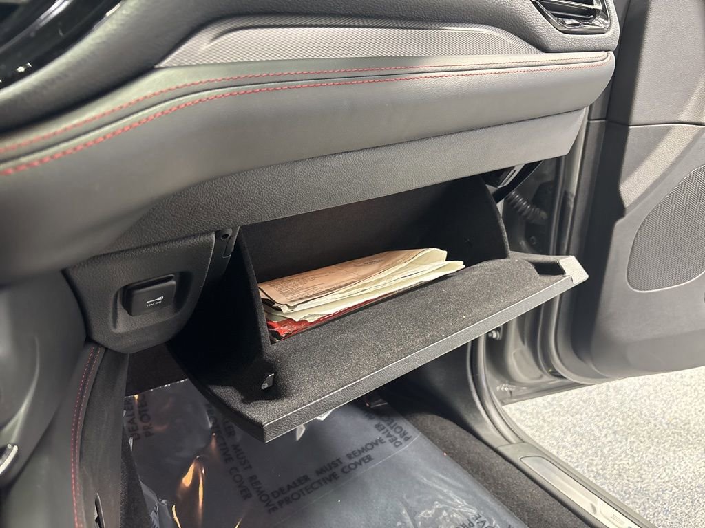 Used 2025 Dodge Durango GT AWD/4WD image 28