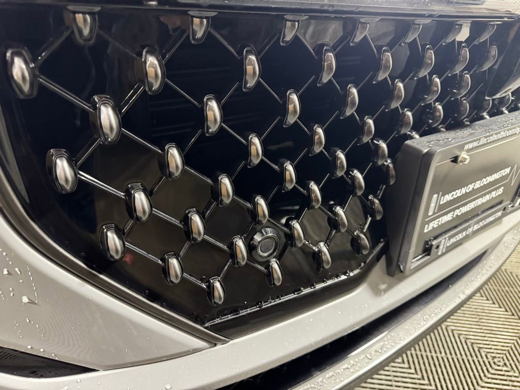 New 2026 Lincoln Nautilus Premier w/ Equipment Group 102A AWD/4WD image 9