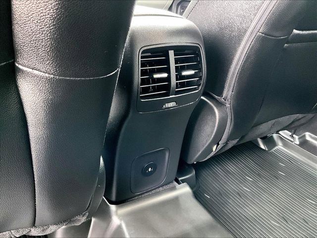 Used 2023 Ford Escape SE w/ PHEV Premium Package image 26