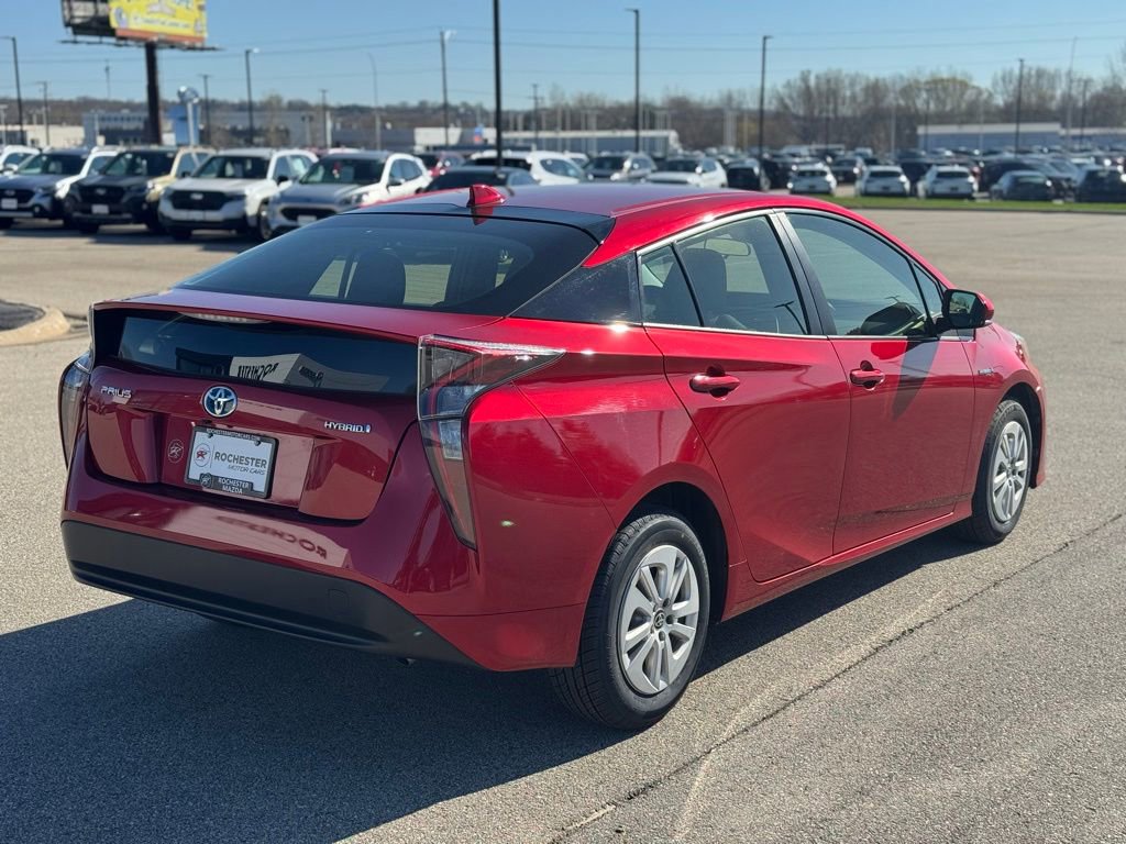 Used 2017 Toyota Prius One FWD image 30