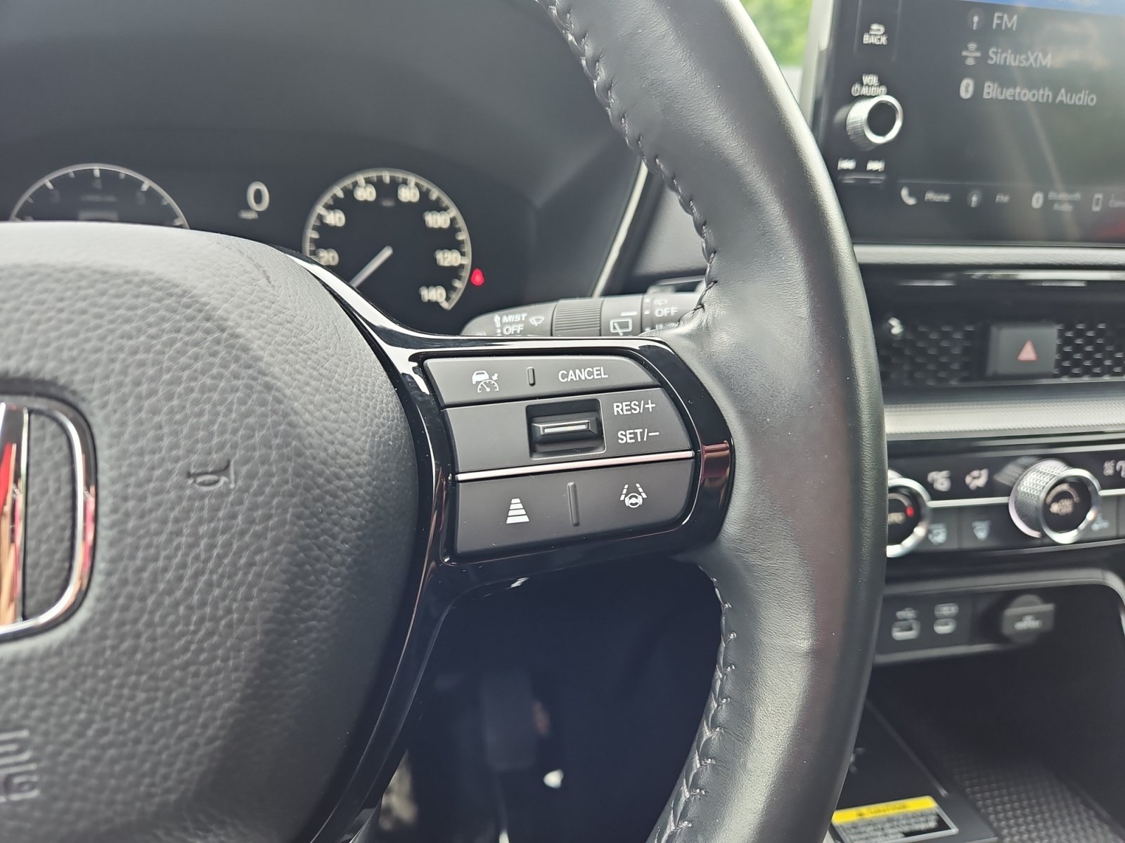 Used 2023 Honda CR-V EX-L image 25