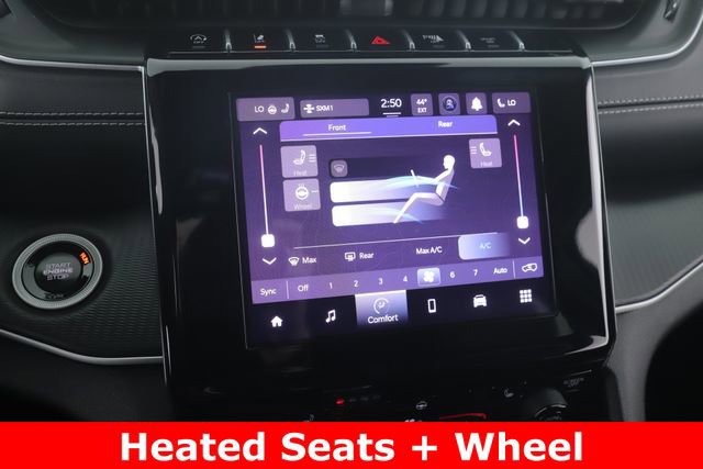 Used 2025 Jeep Grand Cherokee L Laredo image 4