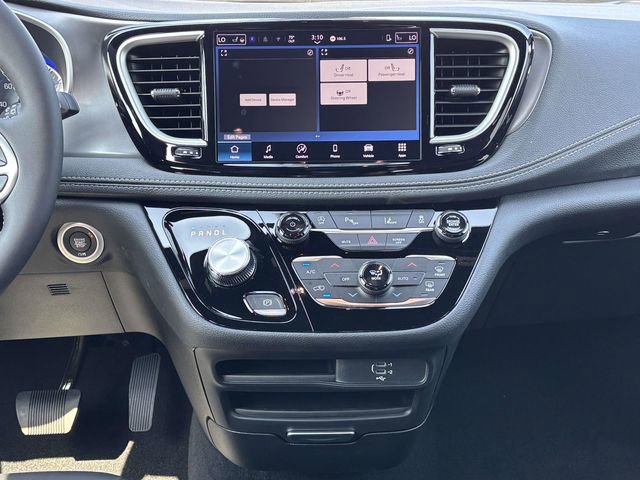 New 2026 Chrysler Pacifica Select FWD image 14