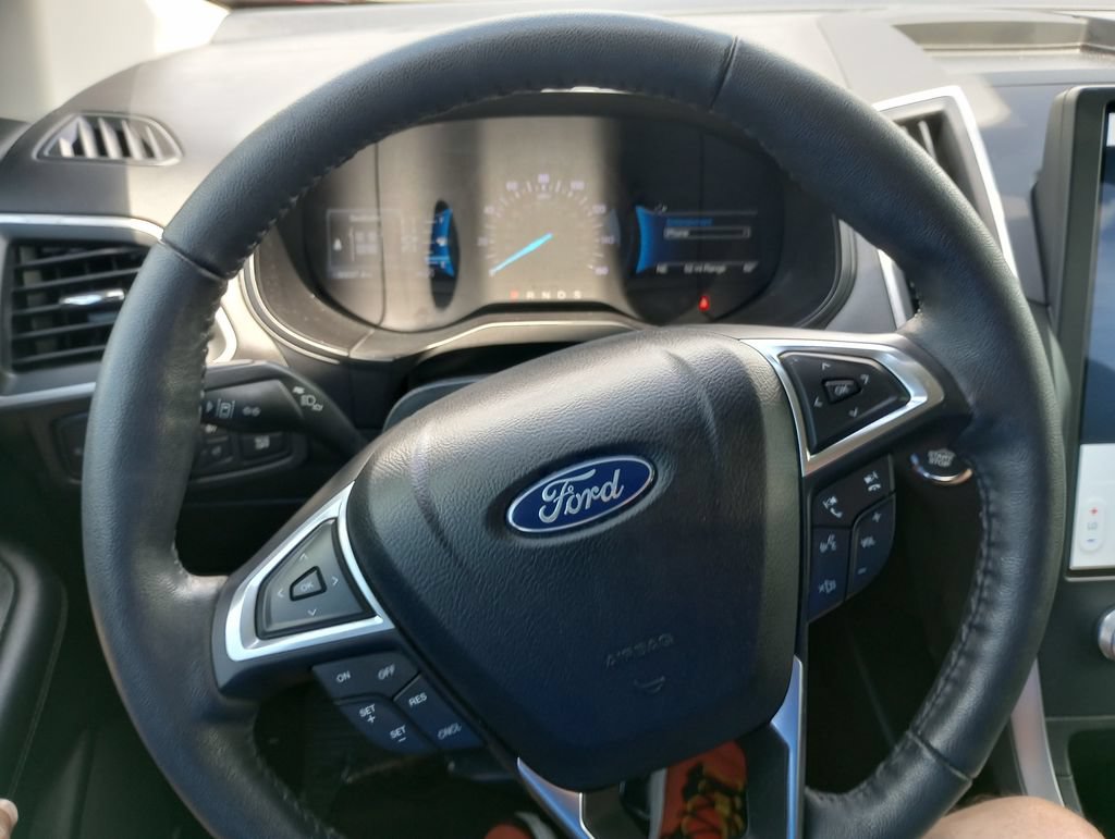 Used 2022 Ford Edge SEL w/ Convenience Package AWD/4WD image 25