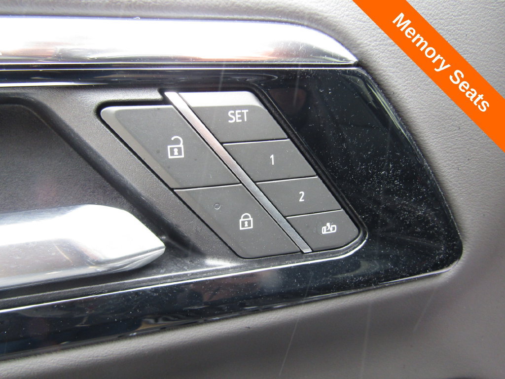 Used 2025 Chevrolet Tahoe RST AWD/4WD image 6