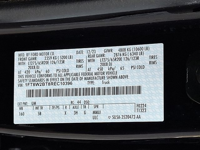 Used 2024 Ford F250 Lariat w/ Sport Appearance Package AWD/4WD image 30