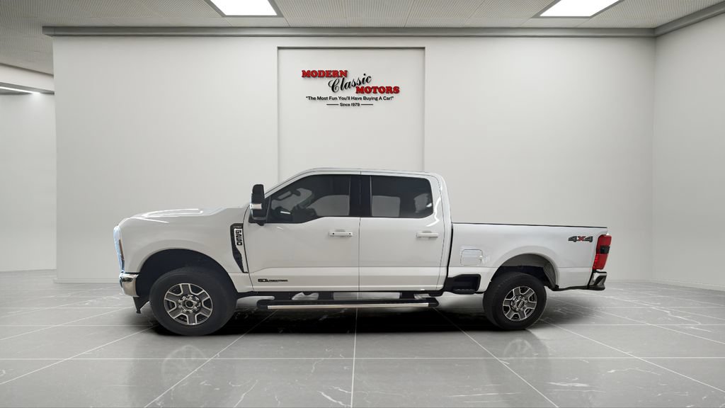 Used 2026 Ford F250 Lariat AWD/4WD image 2