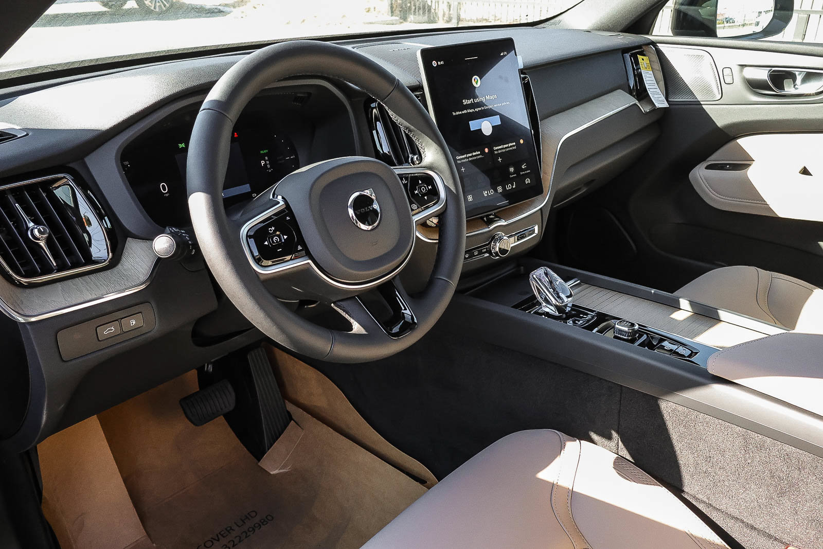 New 2026 Volvo XC60 T8 Plus w/ Climate Package AWD/4WD image 26
