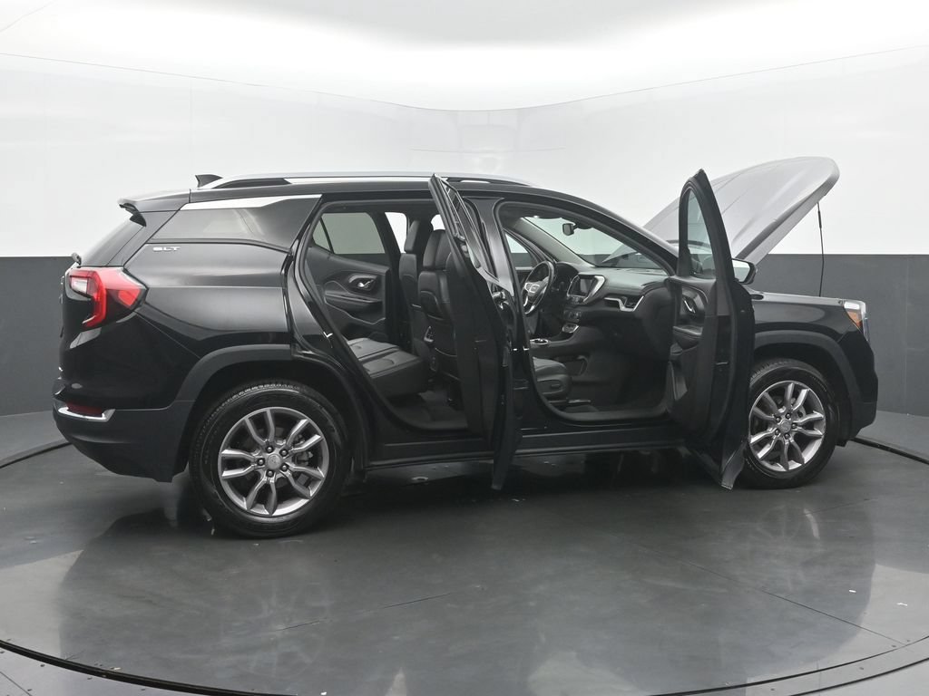 Used 2024 GMC Terrain SLT AWD/4WD image 55