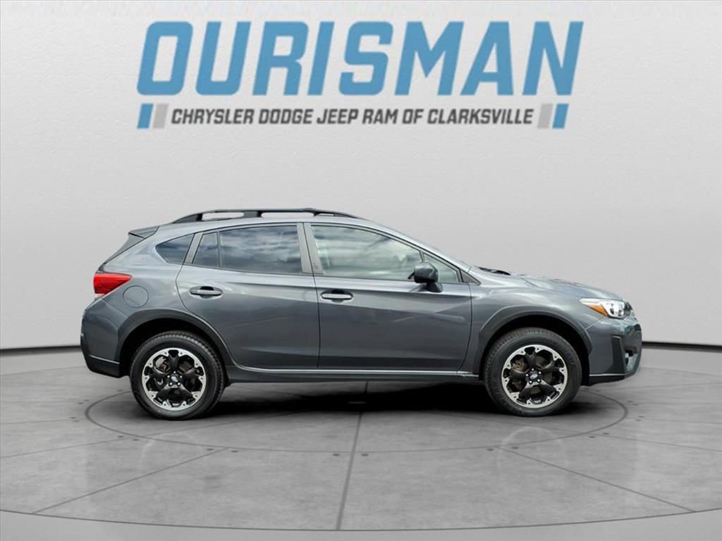 Used 2022 Subaru Crosstrek 2.0i Premium image 2