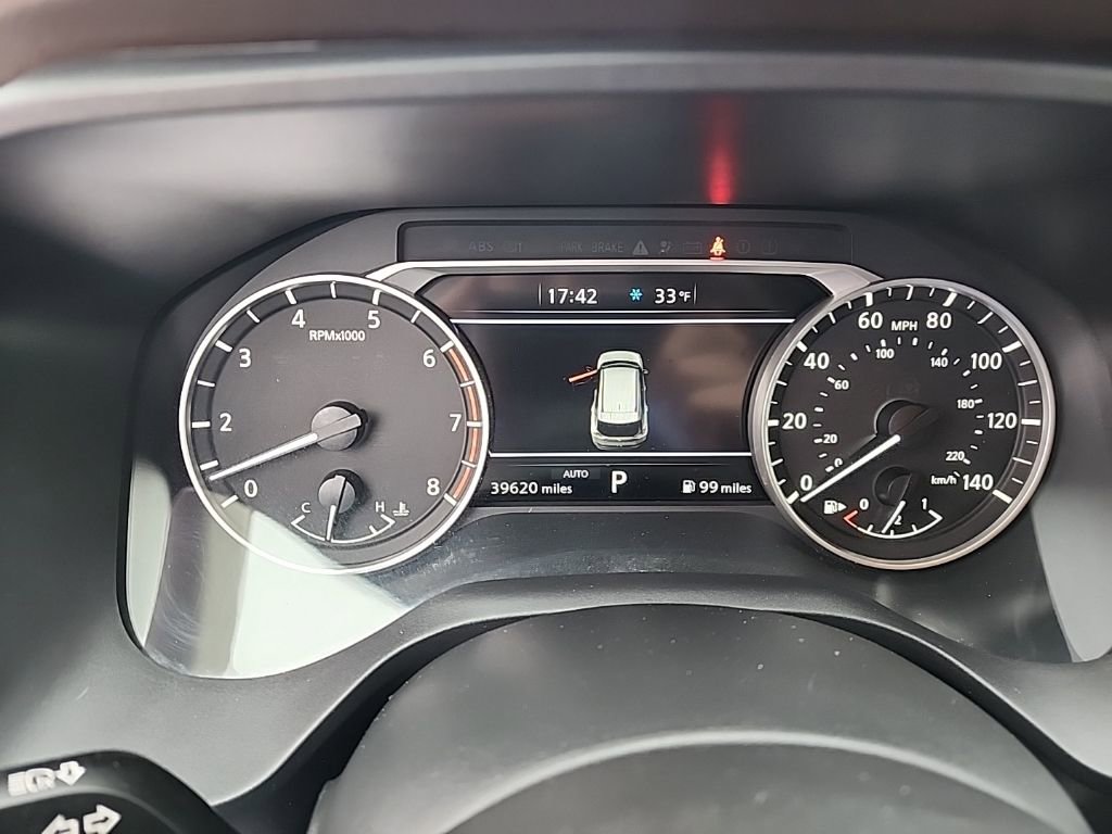 Used 2023 Nissan Rogue S image 18