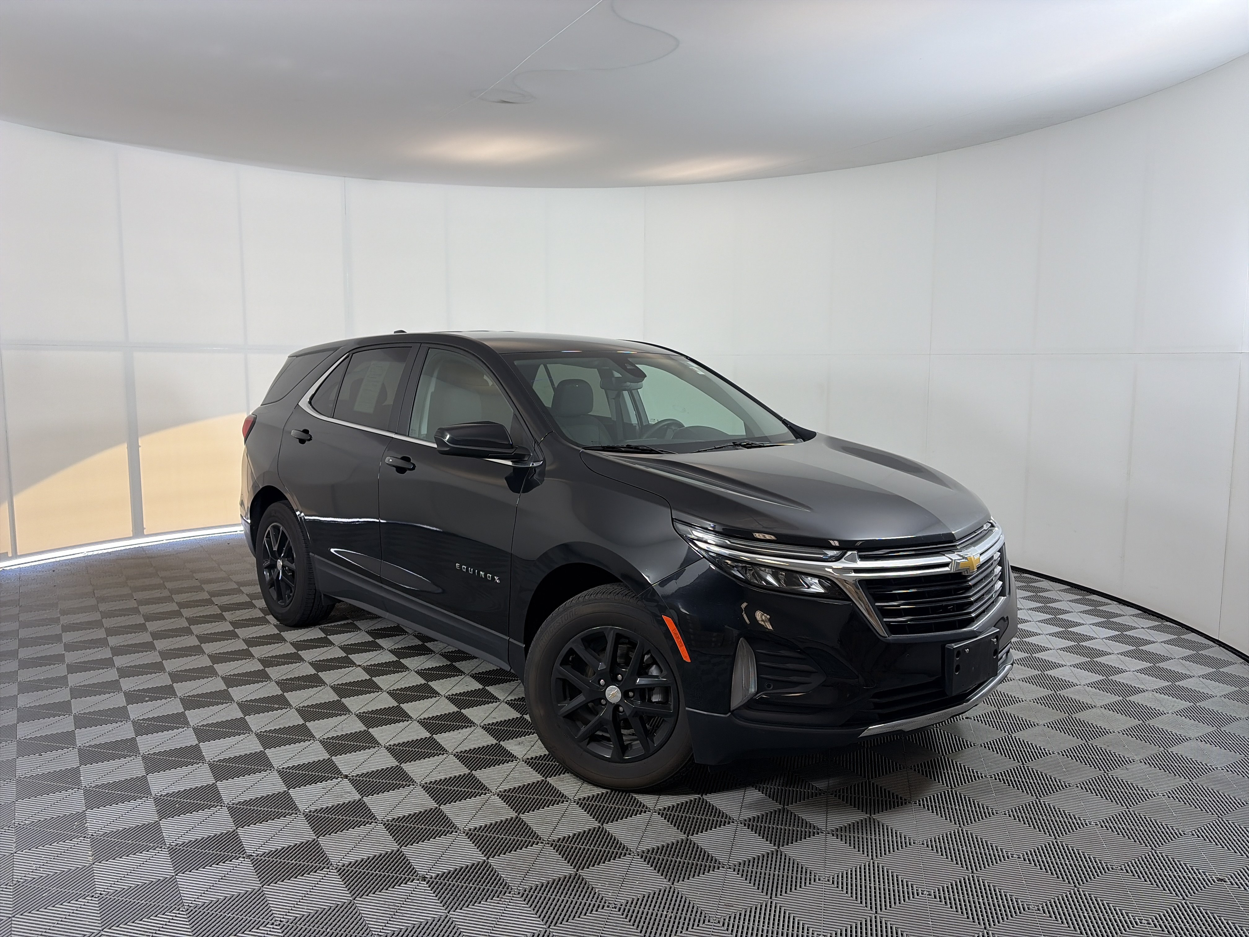 Used 2024 Chevrolet Equinox LT