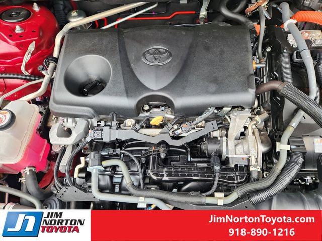 Used 2021 Toyota RAV4 LE image 32