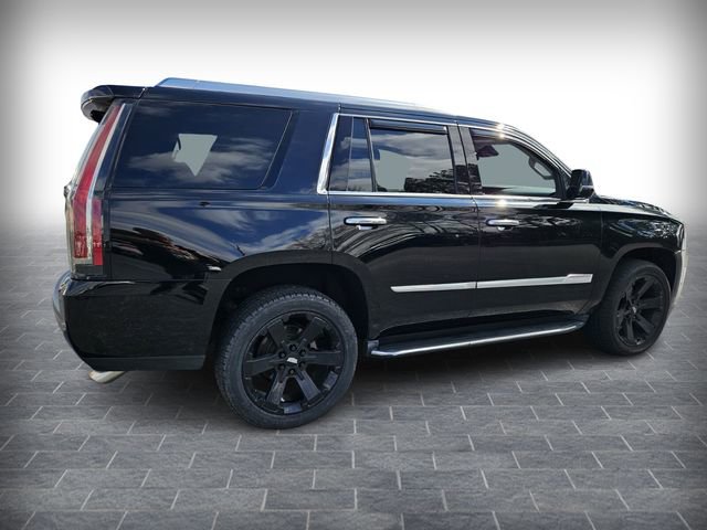 Used 2019 Cadillac Escalade Luxury AWD/4WD image 5