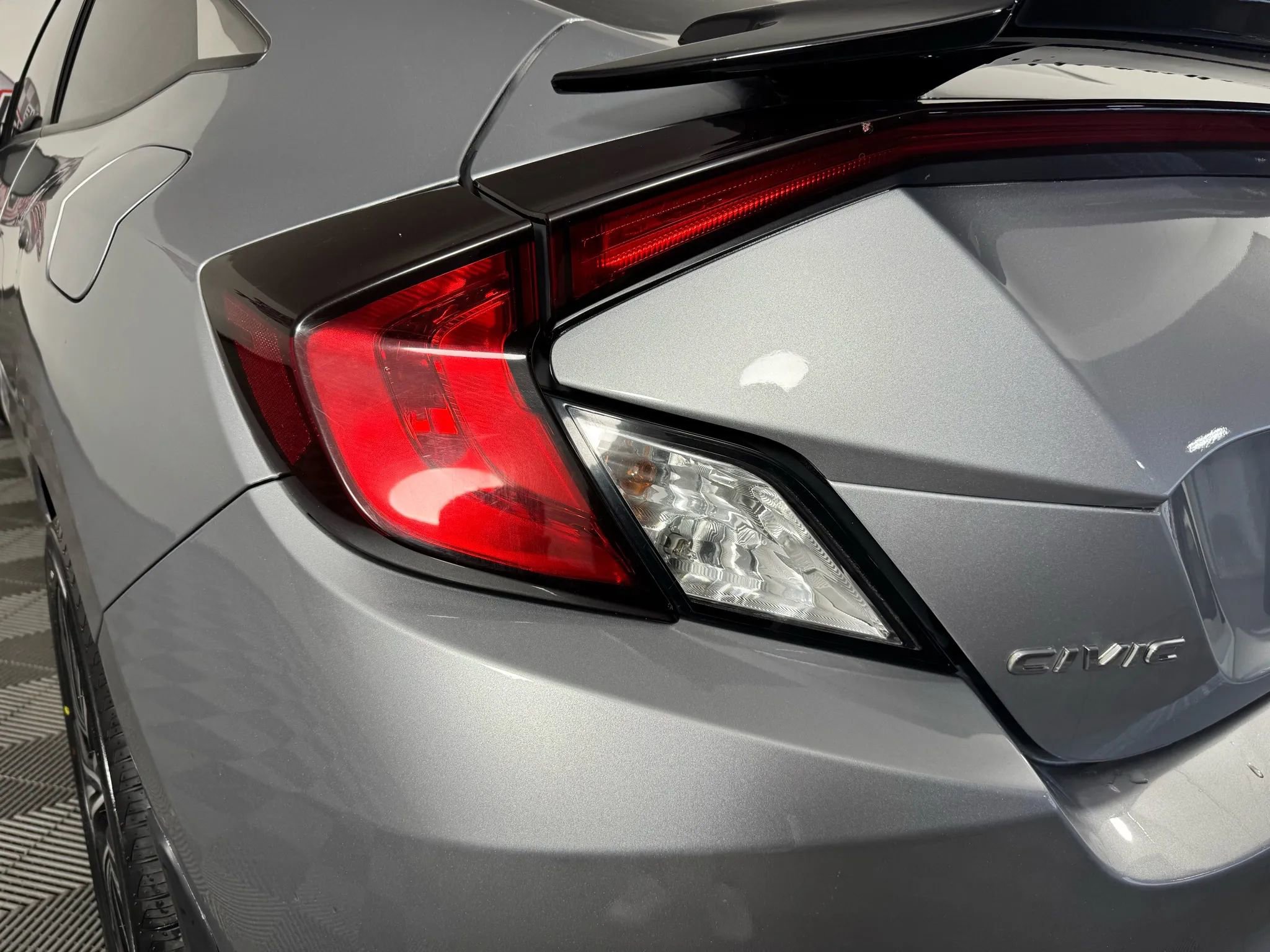 Used 2018 Honda Civic EX-T image 25