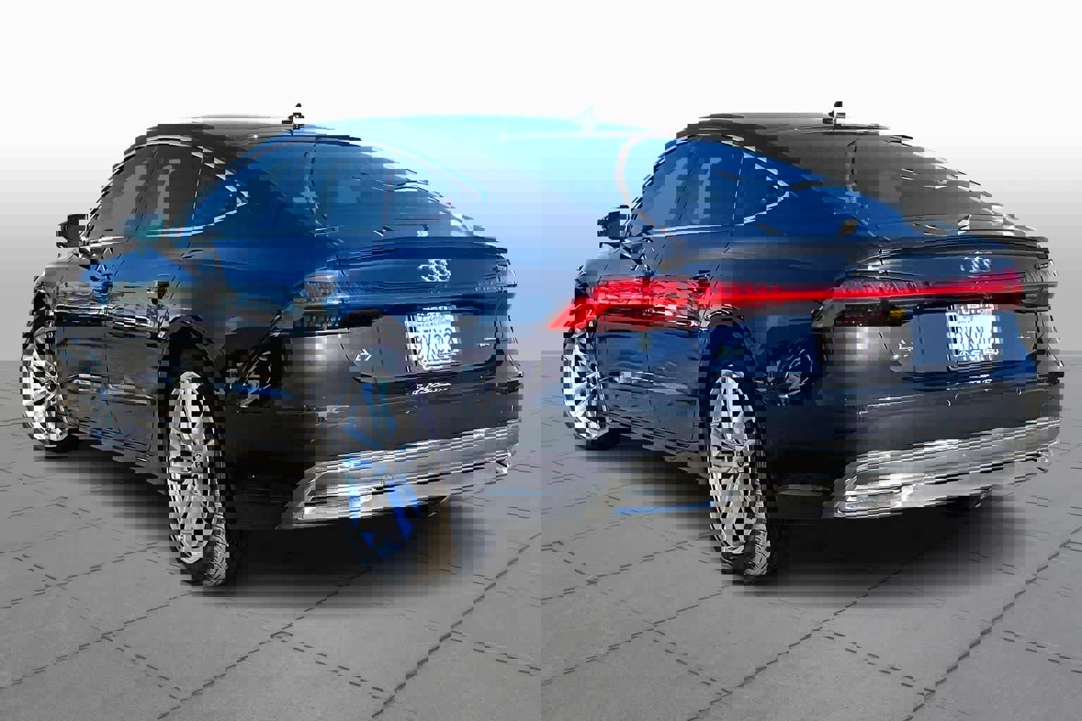 Used 2022 Audi A7 3.0T Premium w/ Convenience Package image 11