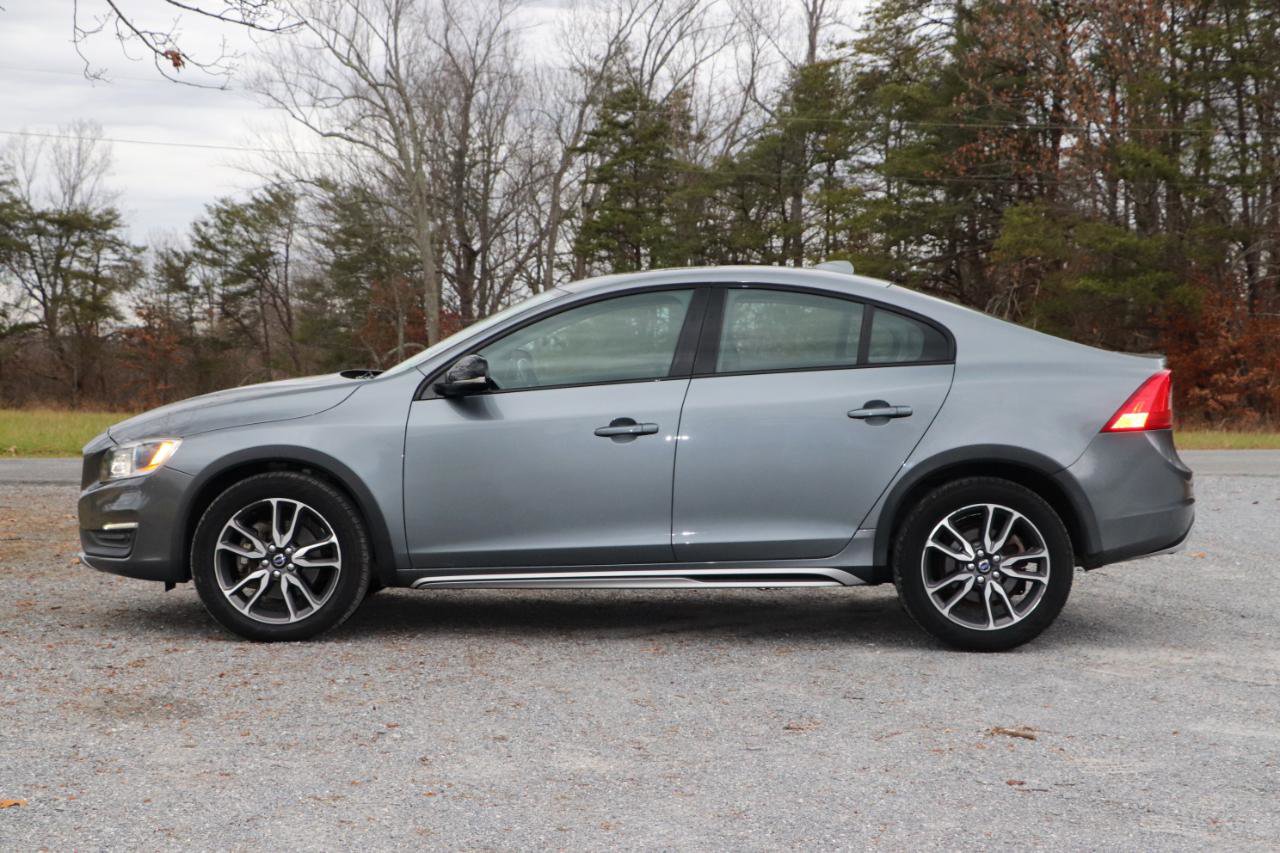Used 2016 Volvo S60 T5 Cross Country Platinum AWD/4WD image 38