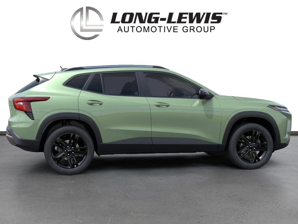 New 2026 Chevrolet Trax ACTIV w/ Driver Confidence Package FWD image 5