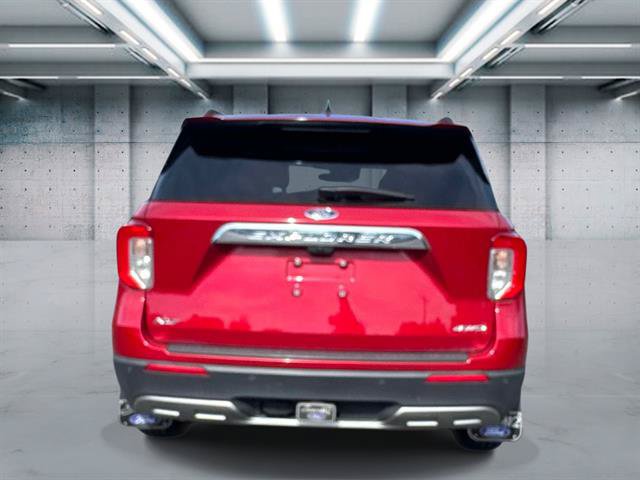 Used 2023 Ford Explorer XLT w/ Equipment Group 202A AWD/4WD image 26