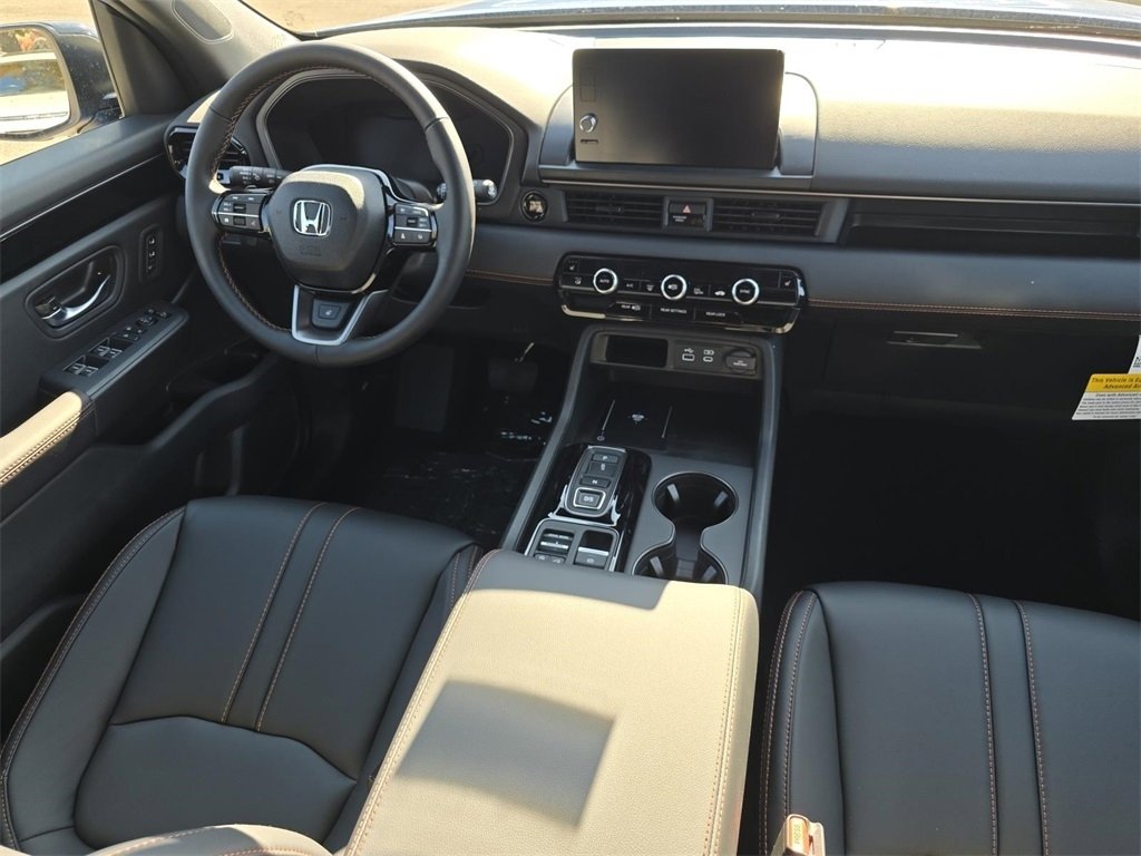 New 2025 Honda Pilot TrailSport image 25