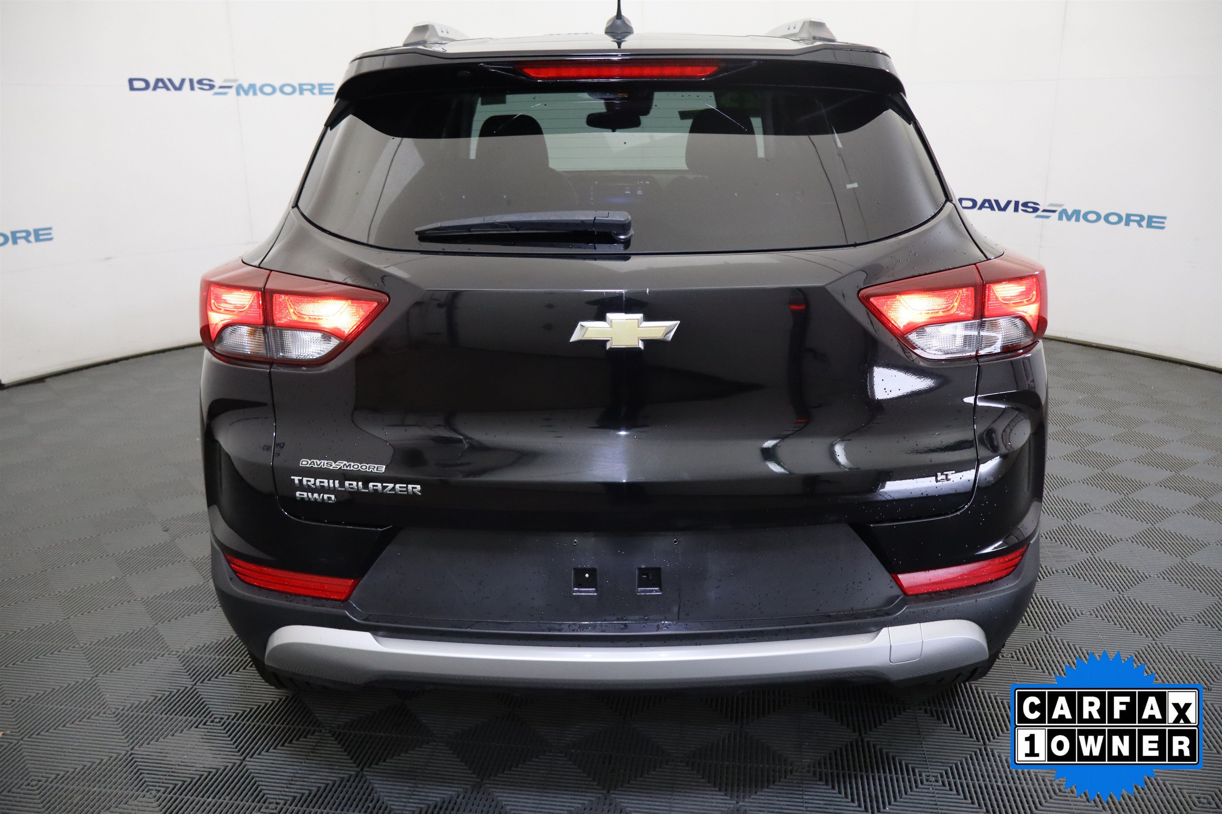 Used 2025 Chevrolet TrailBlazer LT AWD/4WD image 8