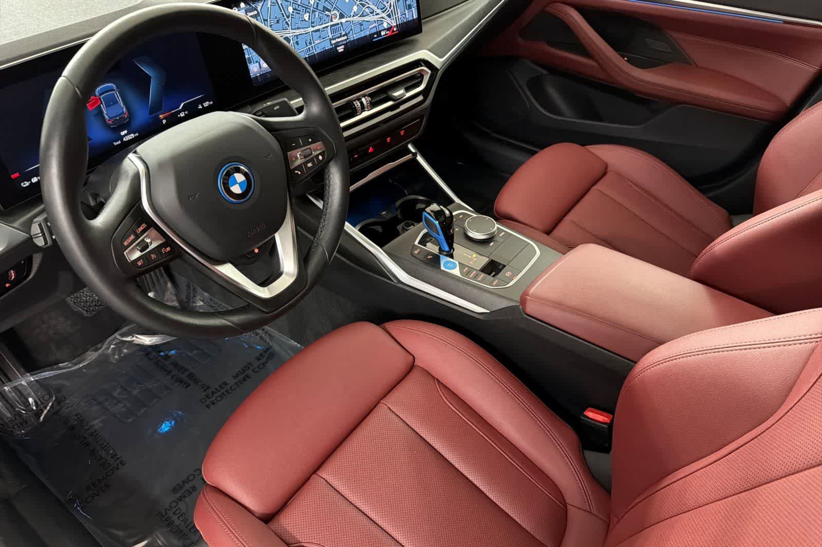 Used 2023 BMW i4 eDrive35 w/ Premium Package RWD image 11