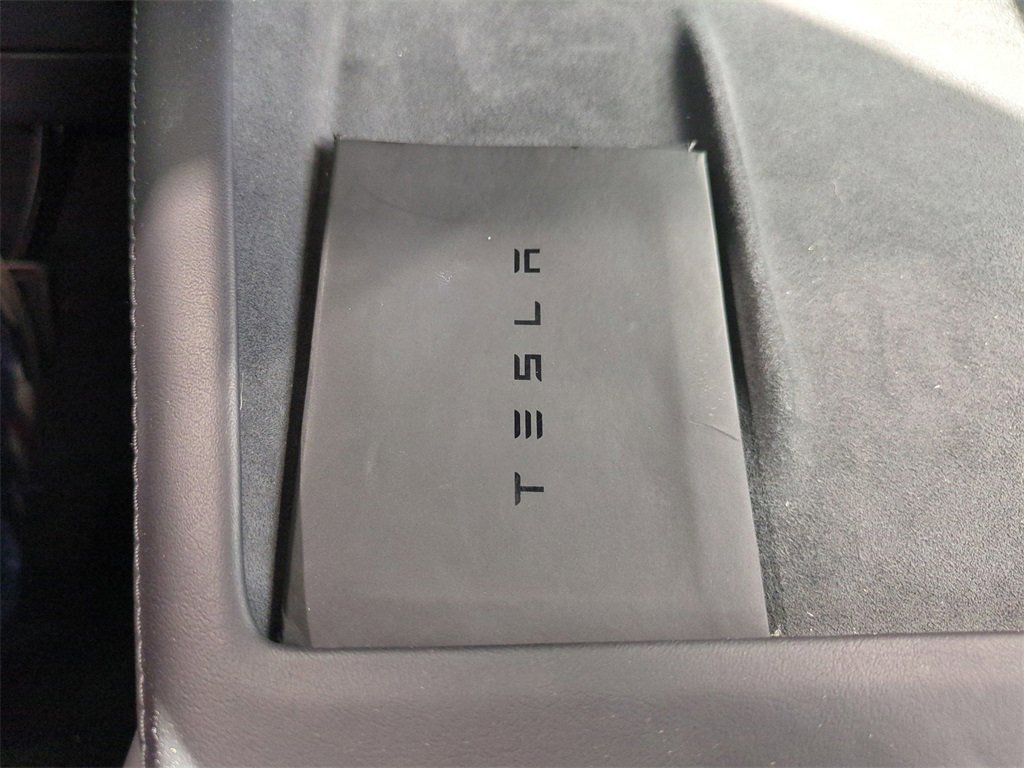 Used 2024 Tesla Model 3 Standard Range image 30