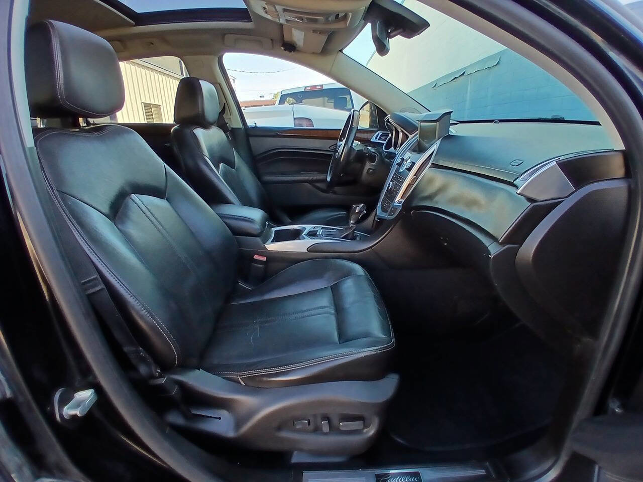 Used 2012 Cadillac SRX Luxury FWD image 9
