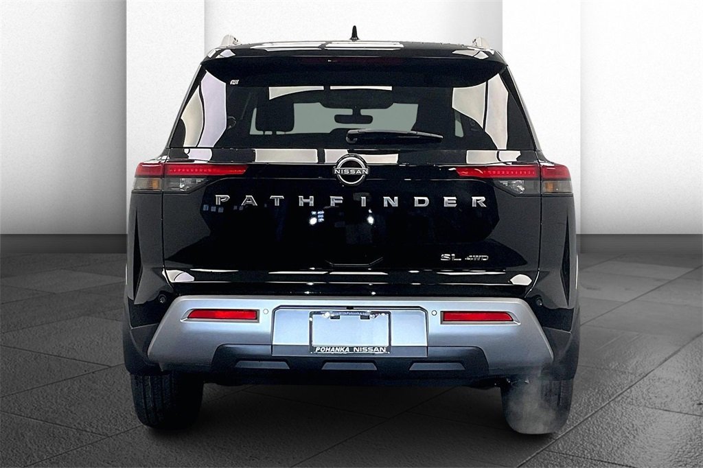Certified 2025 Nissan Pathfinder SL video 3