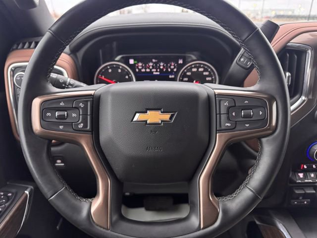 Used 2023 Chevrolet Silverado 3500 High Country w/ Z71 Off-Road Package image 9