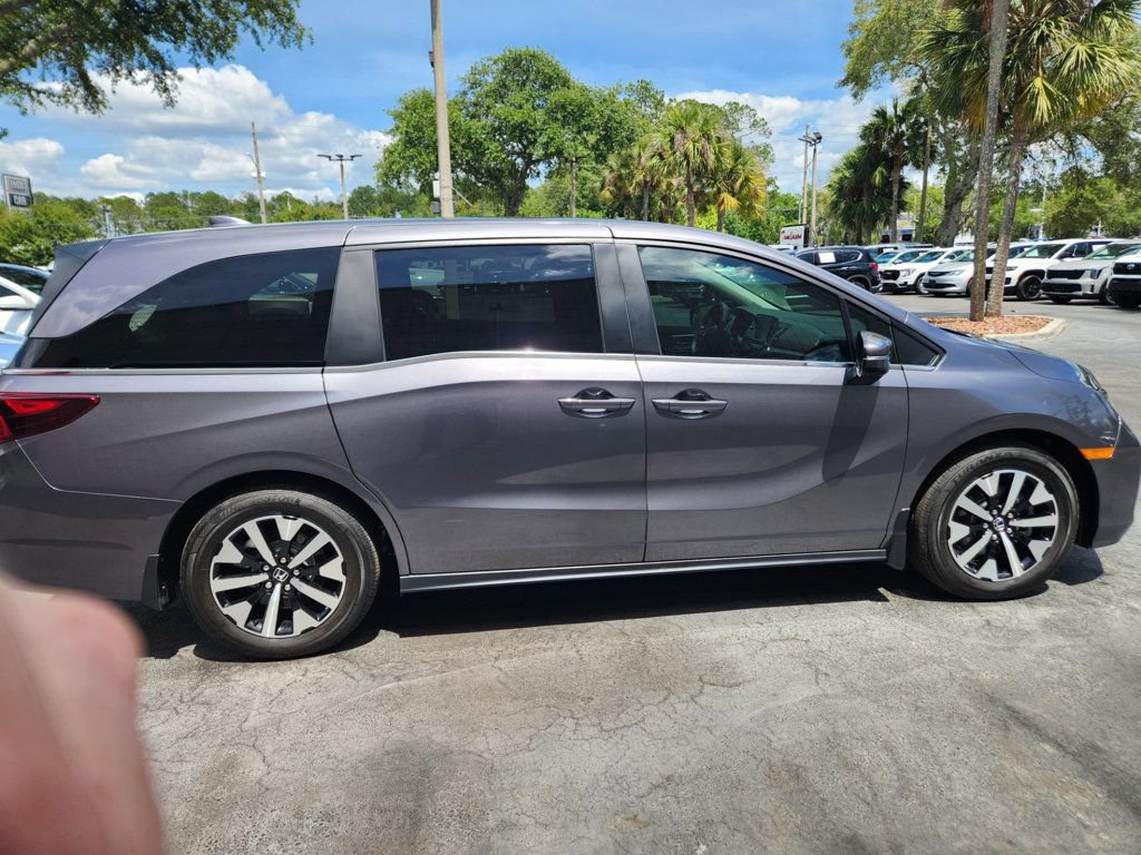 Used 2026 Honda Odyssey EX-L image 6