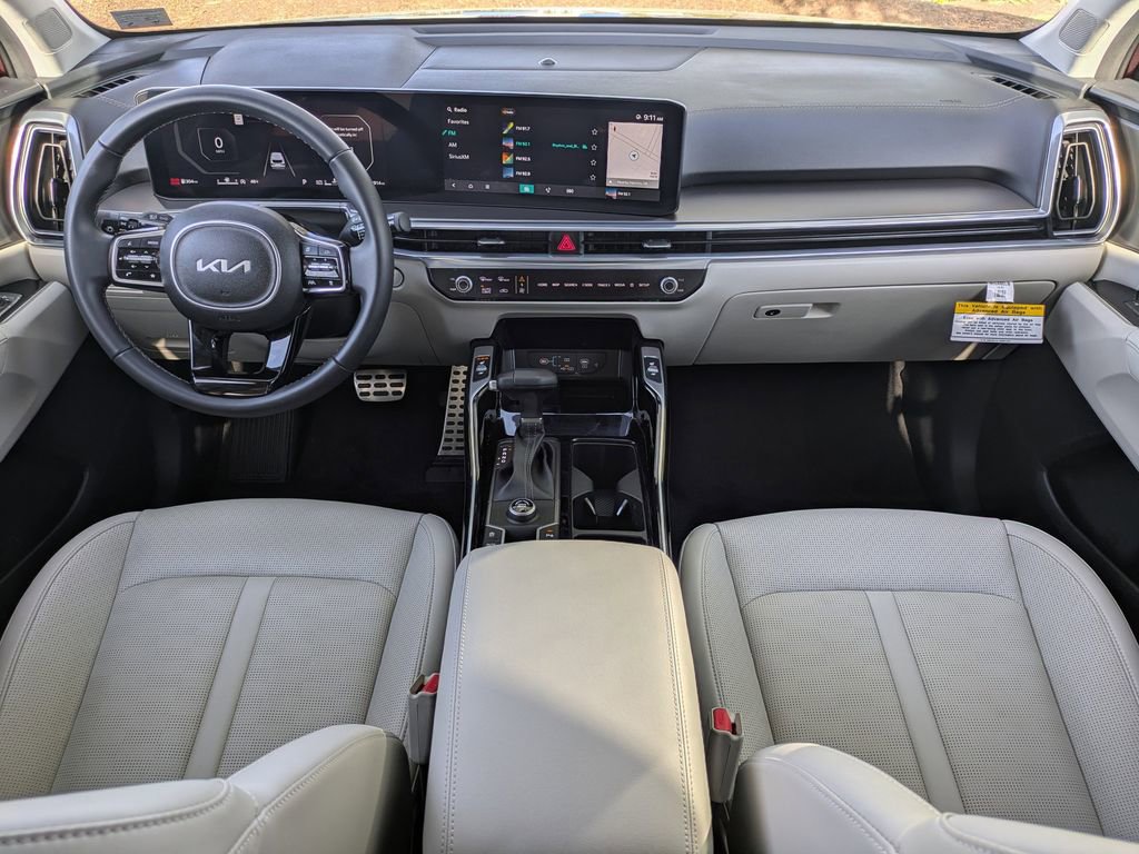 Used 2025 Kia Sorento SX image 15