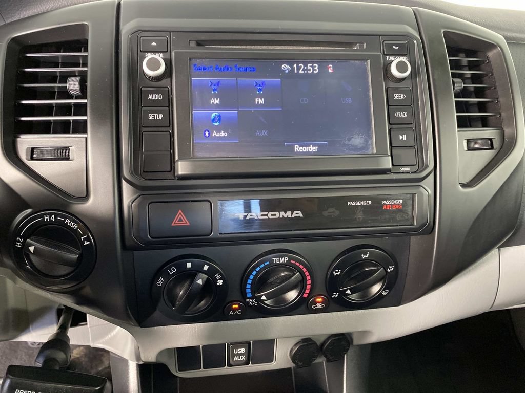 Used 2015 Toyota Tacoma 4x4 Access Cab w/ Convenience Package image 14