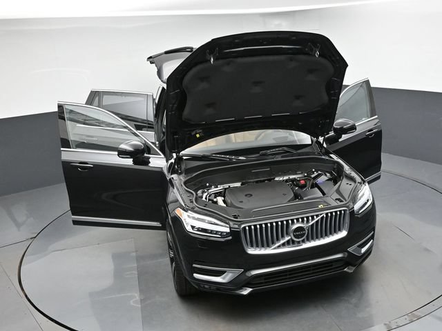 Used 2023 Volvo XC90 B6 Ultimate w/ Protection Package Premier AWD/4WD image 46