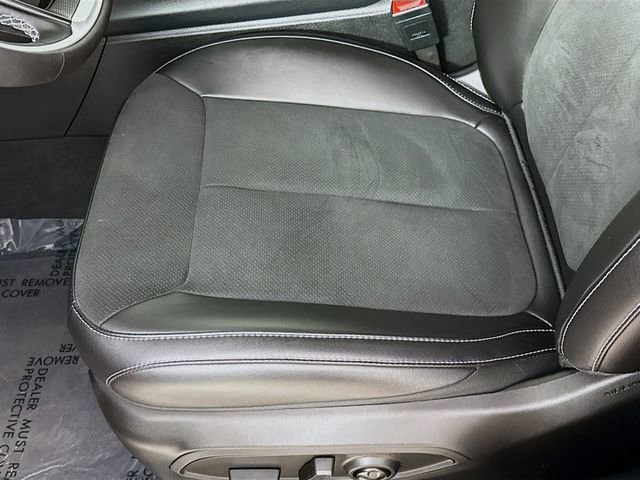 Used 2025 Jeep Grand Cherokee L Altitude image 19