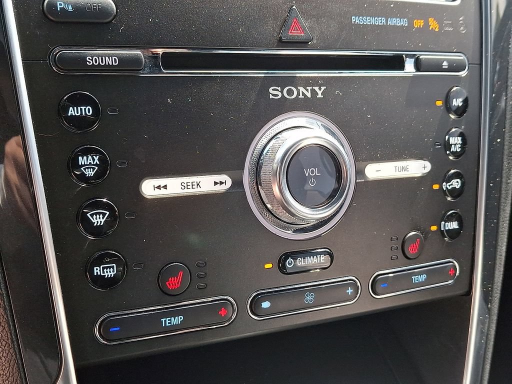 Used 2018 Ford Explorer Sport AWD/4WD image 16
