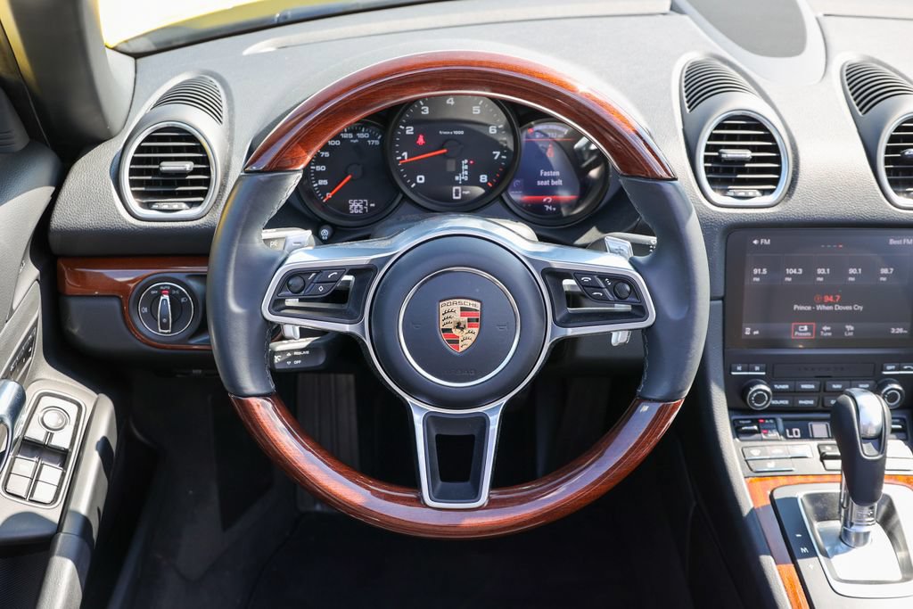 Certified 2024 Porsche 718 Boxster RWD image 59