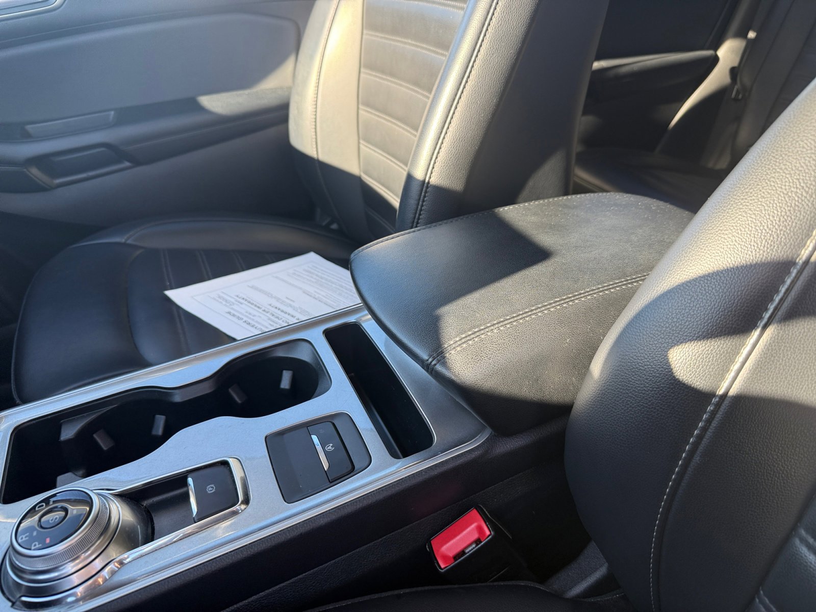 Used 2024 Ford Edge SEL image 14