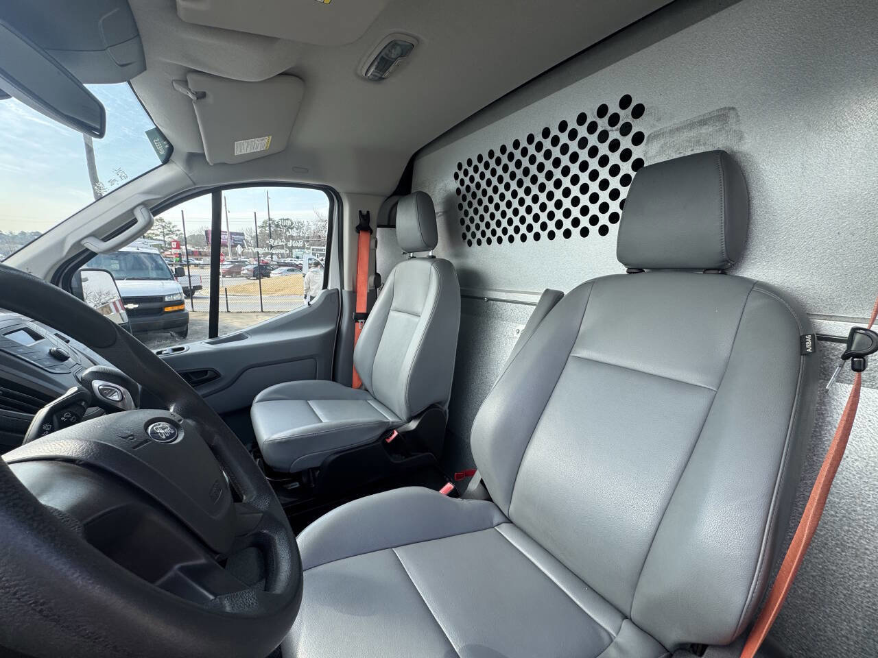 Used 2016 Ford Transit 150 150 3dr SWB Low Roof Cargo Van image 6